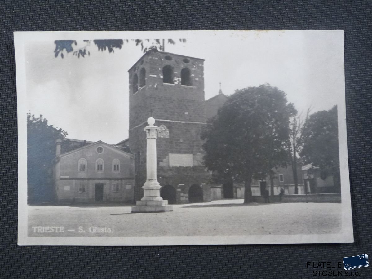 Itálie celistvosti - Trieste -S Giusto - Pohled